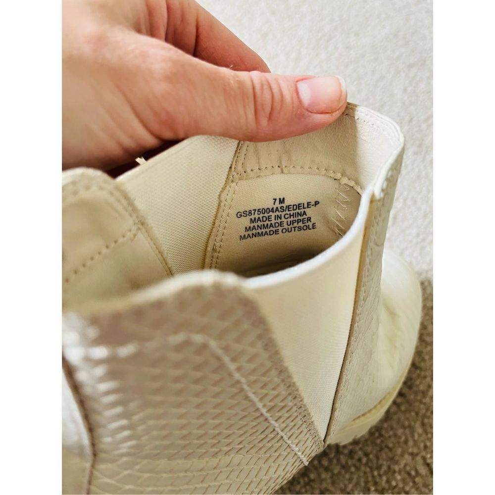 Altar’d State Edele P Ankle Chunky Boots Cream sz 7M Snakeskin - Picture 7 of 11